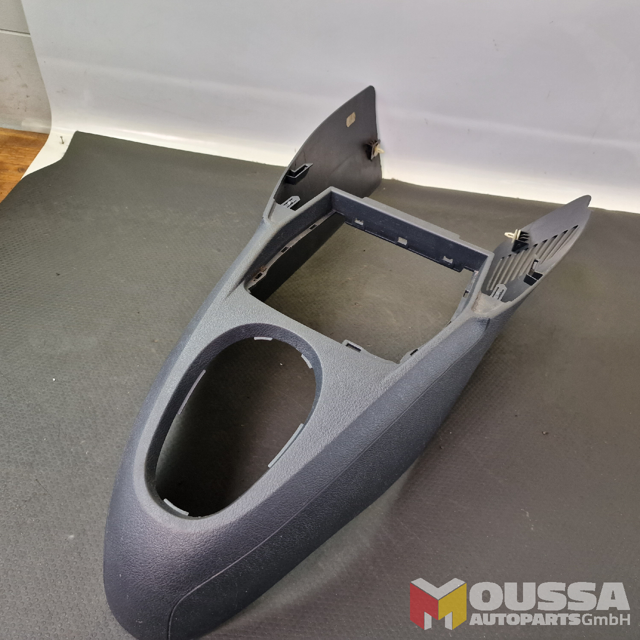 MOUSSA-AUTOPARTS-64fe0f7e7df0a.jpg