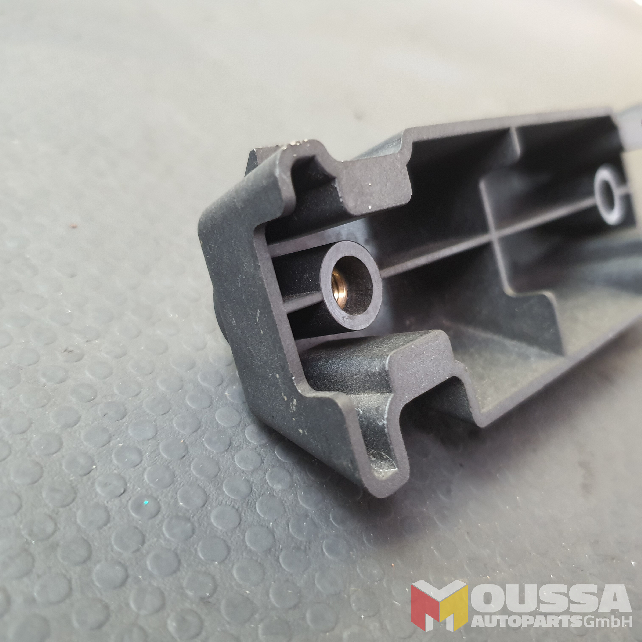 MOUSSA-AUTOPARTS-650ca213cdd6b.jpg