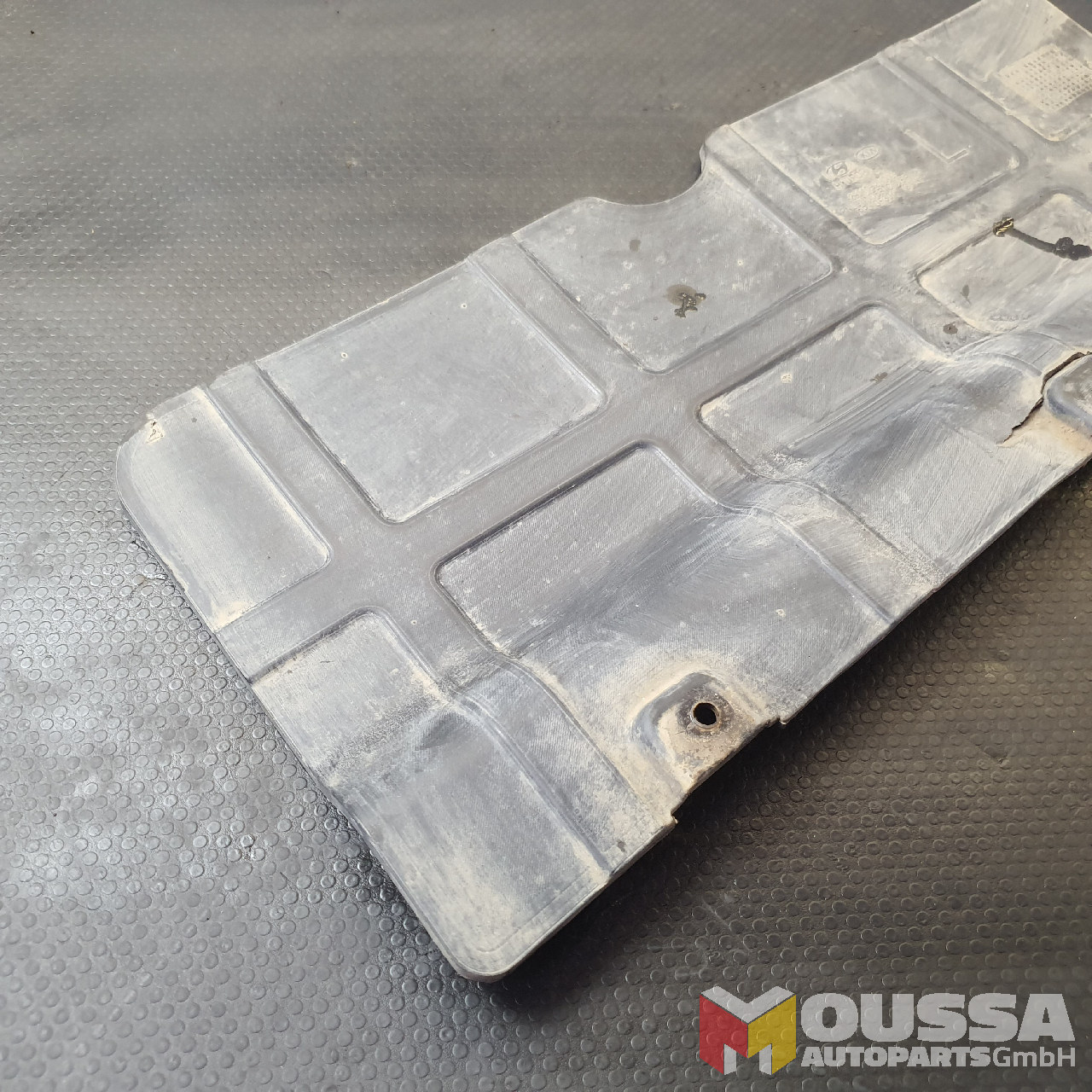 MOUSSA-AUTOPARTS-651f1020e7796.jpg