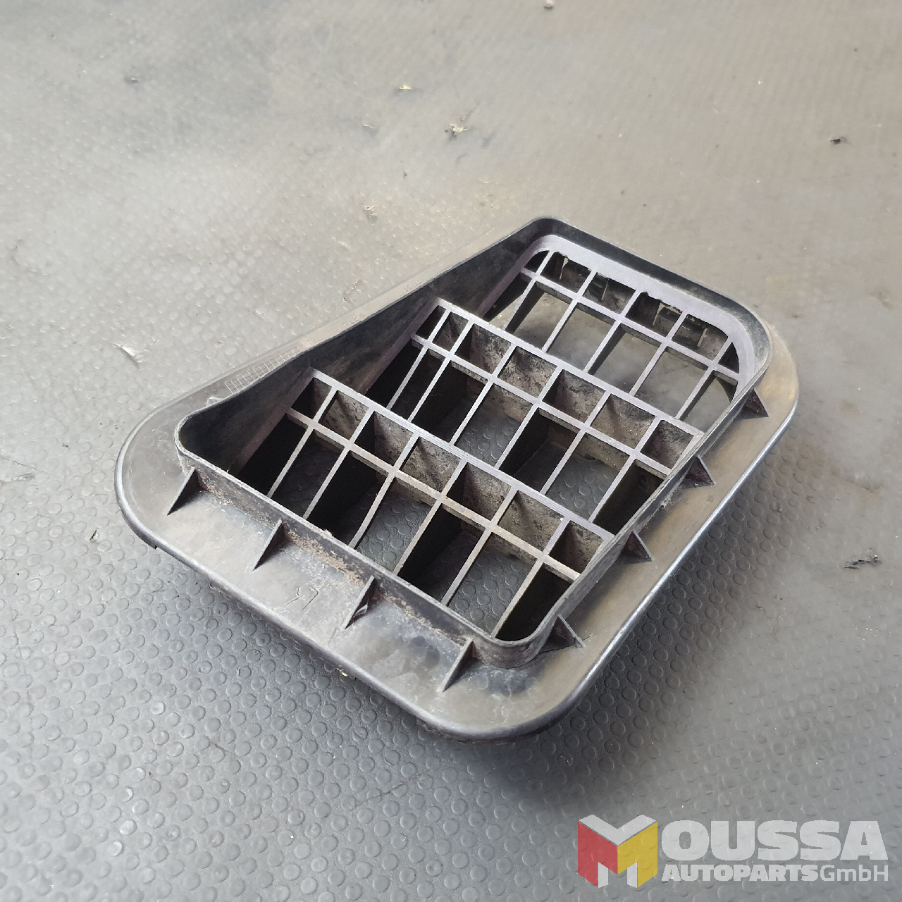 MOUSSA-AUTOPARTS-652d8ae6167ae.jpg