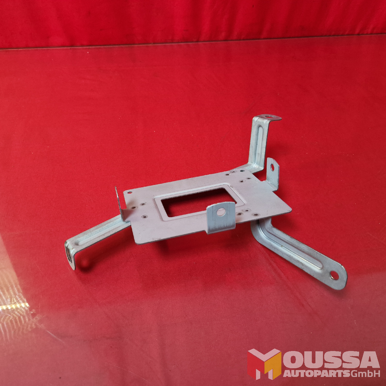 MOUSSA-AUTOPARTS-6671636e63f63.jpg