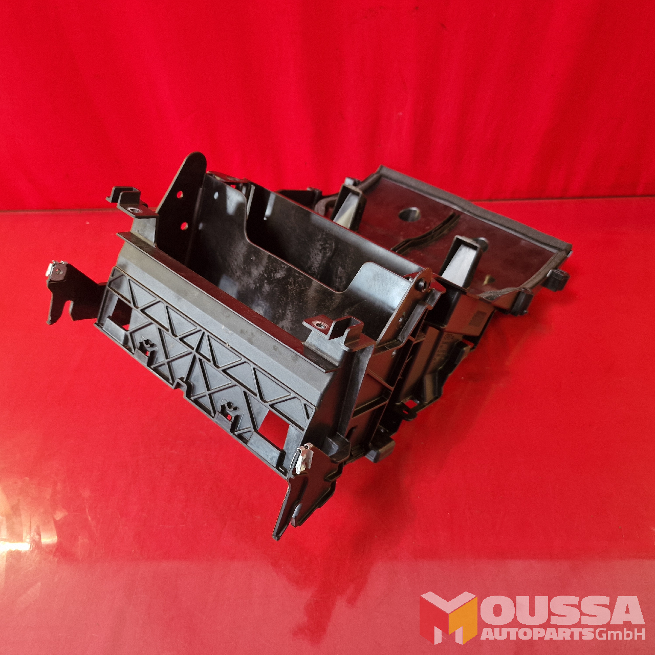 MOUSSA-AUTOPARTS-667410235ad3f.jpg