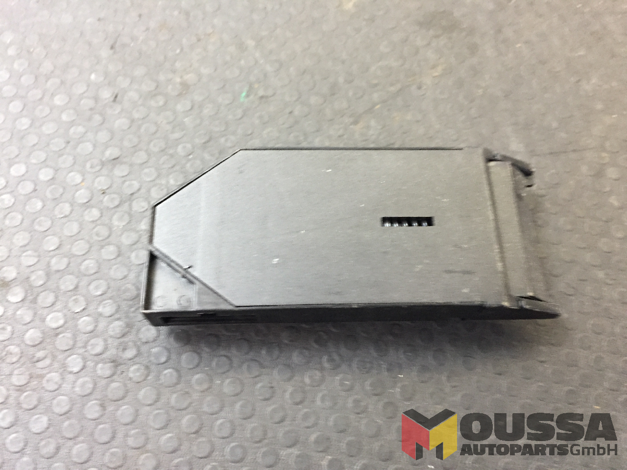 MOUSSA_AUTOPARTS_63eca5c1a9d11.jpg