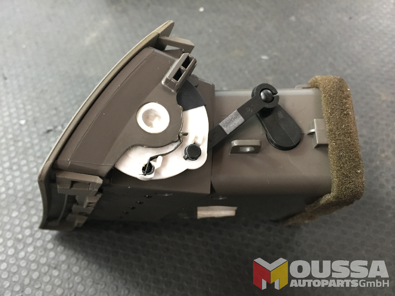 MOUSSA-AUTOPARTS-64119ccd044bd.jpg