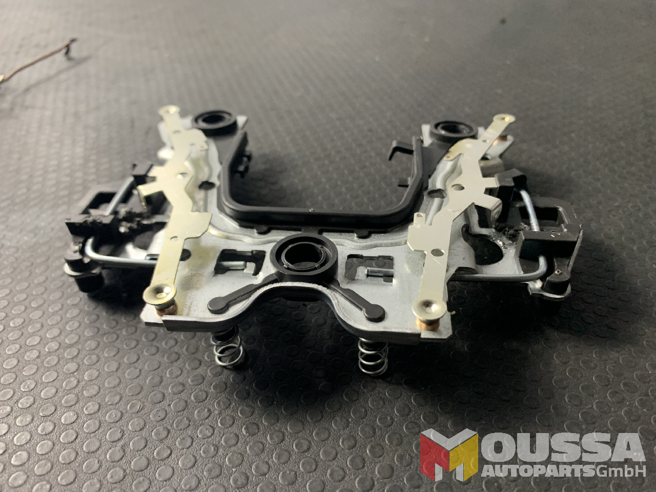 MOUSSA-AUTOPARTS-641459084400f.jpg