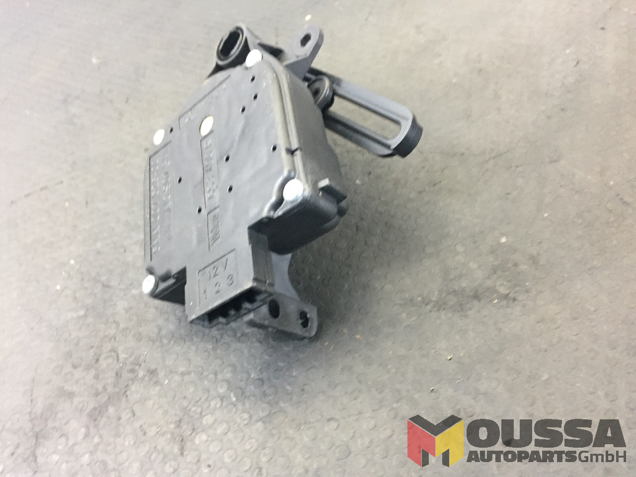 MOUSSA-AUTOPARTS-6416062adb3ba.jpg