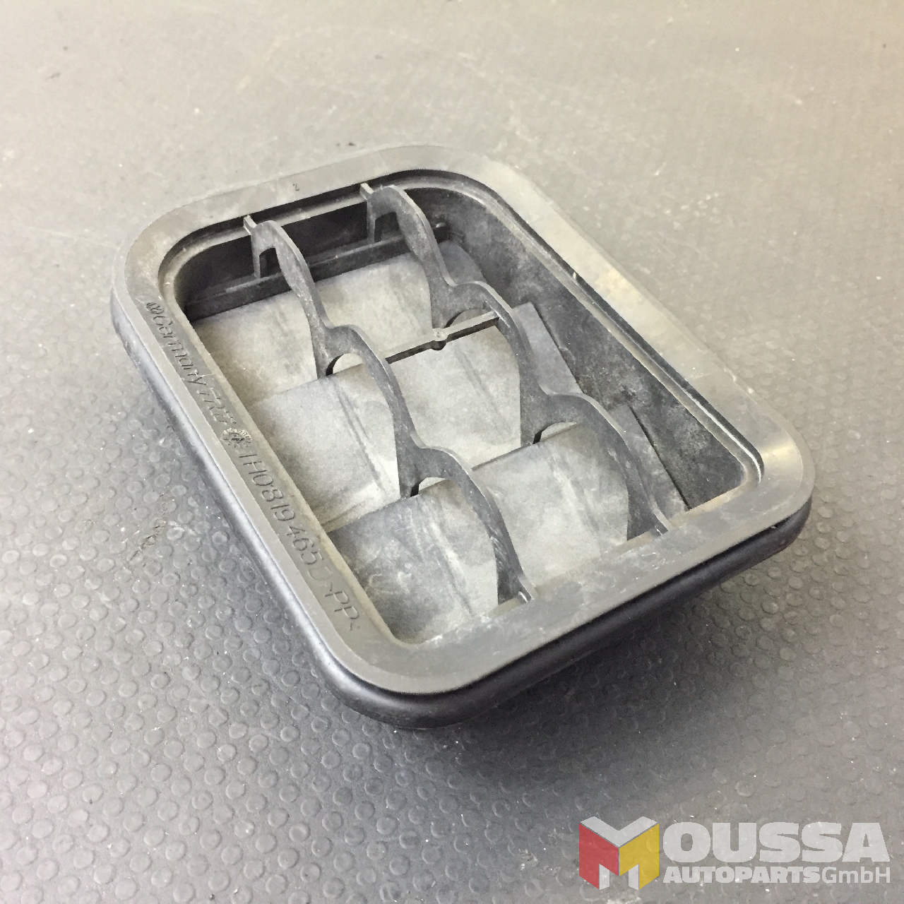 MOUSSA-AUTOPARTS-646e1c59158e7.jpg