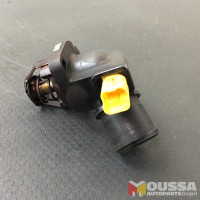 Thermostat housing pipe flange