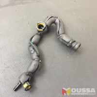 Camshaft breather pipe