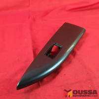 Door handle cover armrest