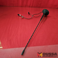 Roof antenna