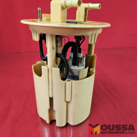 Fuel level gauge with pump
