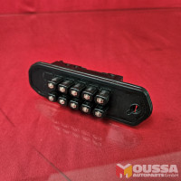 Sliding door wire contact
