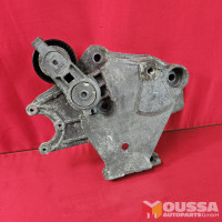 Belt tensioner