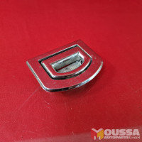 Trunk eyelatch storage bracket