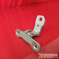 Door upper hinge