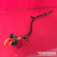 Oil dip stick gauge with guide