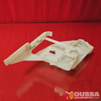 Door retaining bracket