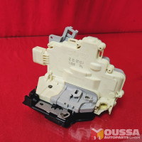 Door lock mechanism