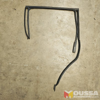 Window guide frame