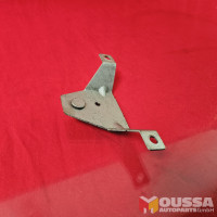 Air conditioning bracket