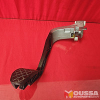 Clutch pedal