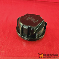 Headlight bulb dust cover cap