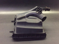 Air filter box bottom cover