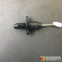 Clutch pick-up cylinder generator
