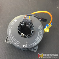Steering squib airbag contact